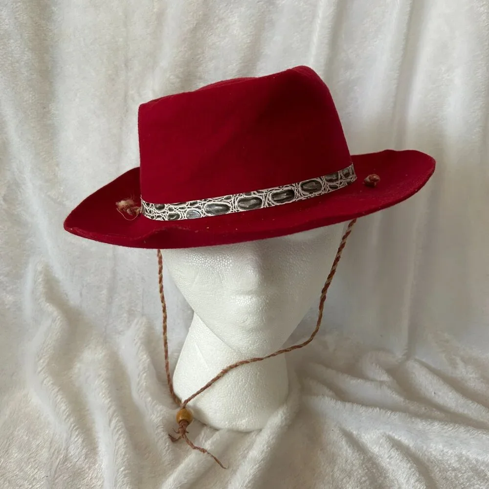 VINTAGE Kids‎ Cowboy Hat Red Halloween Theater Chin Strap